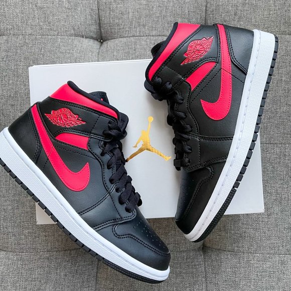 β€οΈπ€ Air Jordan 1 retro mid black red shoes - Picture 2 of 4